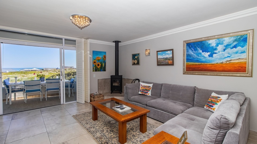 3 Bedroom Property for Sale in Bloubergstrand Western Cape